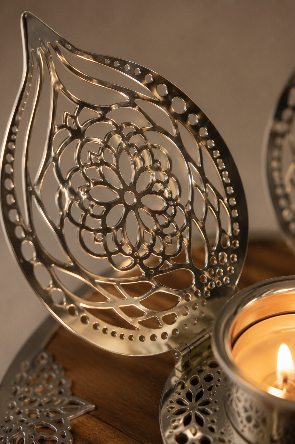 Bloom Tealight Holder