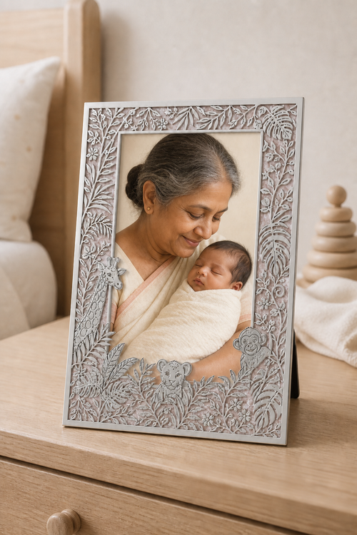 Baby Announcement Animal Frame